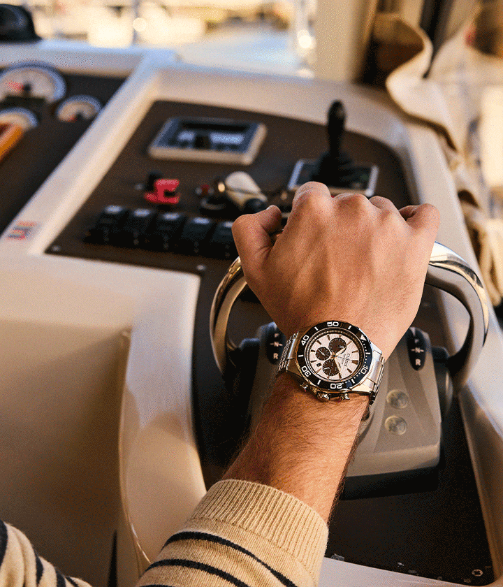 Endeavor Chrono White Dial Stainless Steel Bracelet CA4730-59A