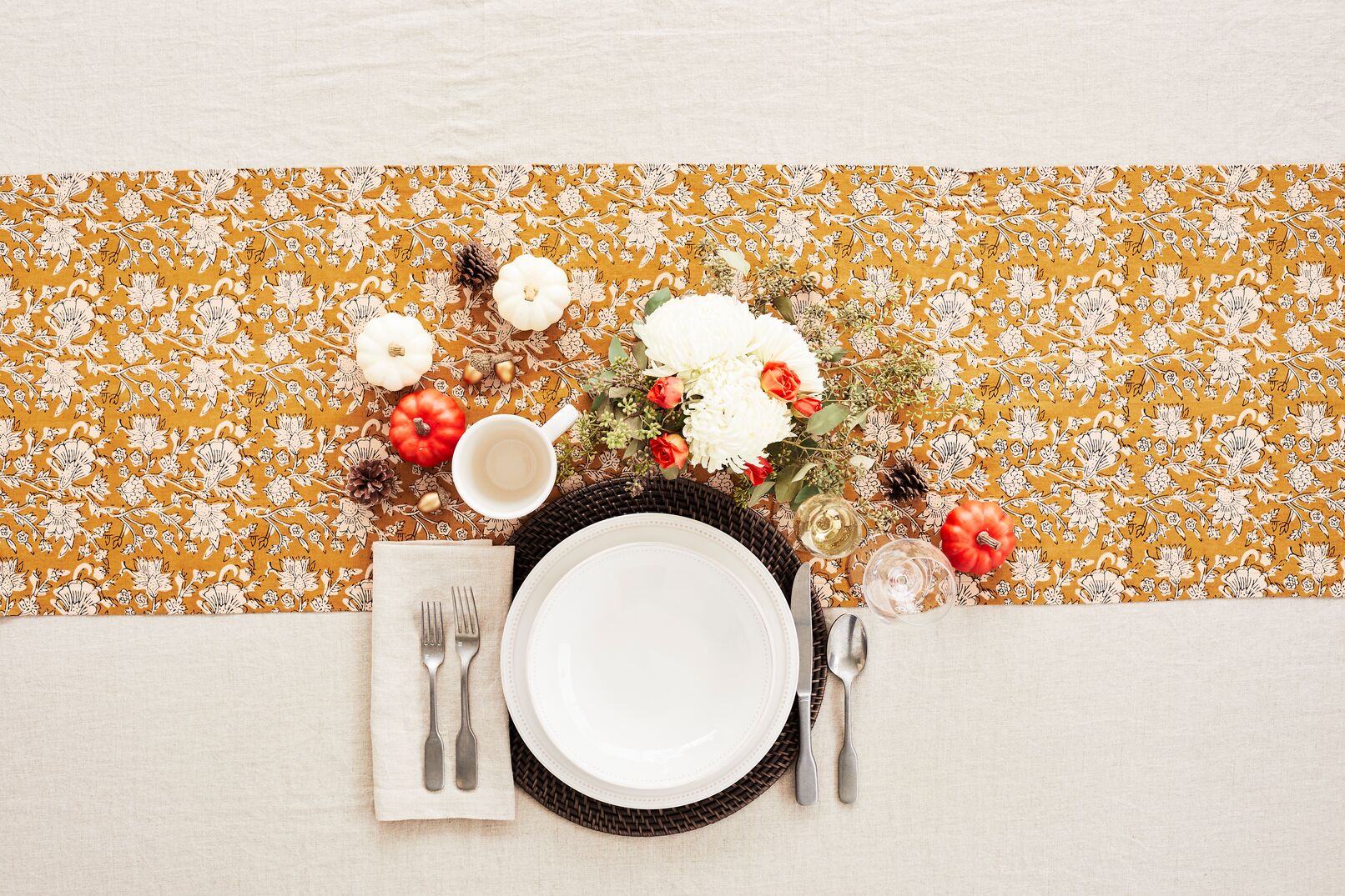 72 dpi jpg-3706561_SLT_Pearl_Dinnerware_Collection_0921_03i_s