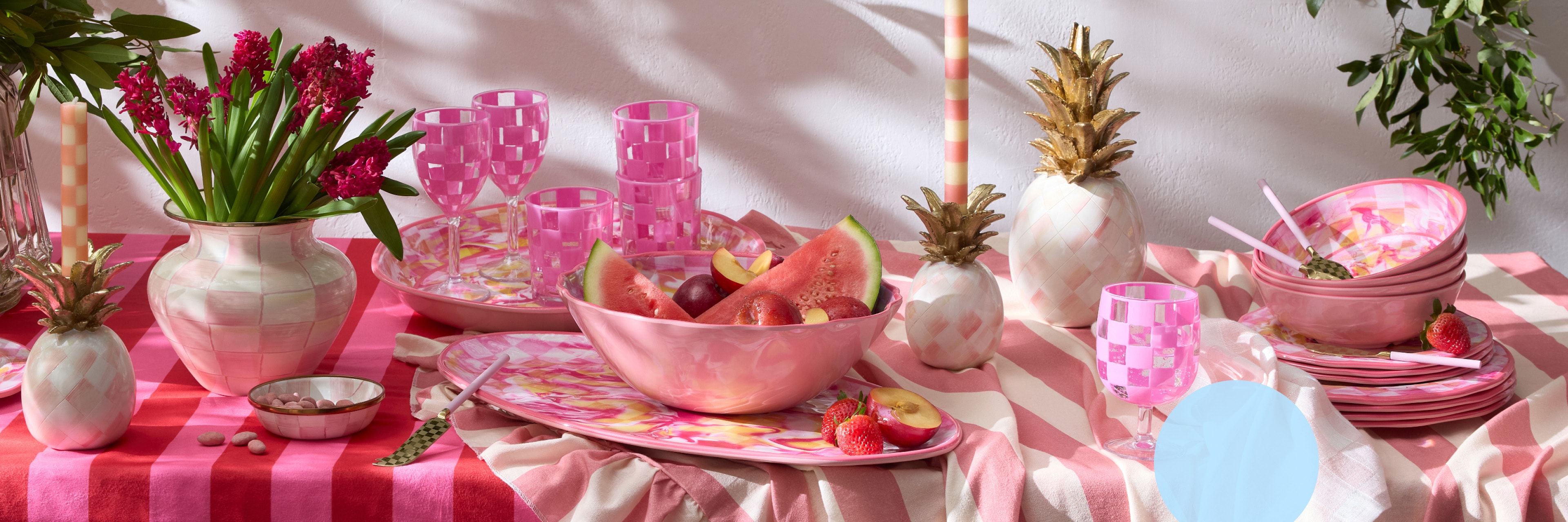 plenty of summer ready essentials - image features a beautiful outdoor tablescape with rosy check and pink marble check melamine