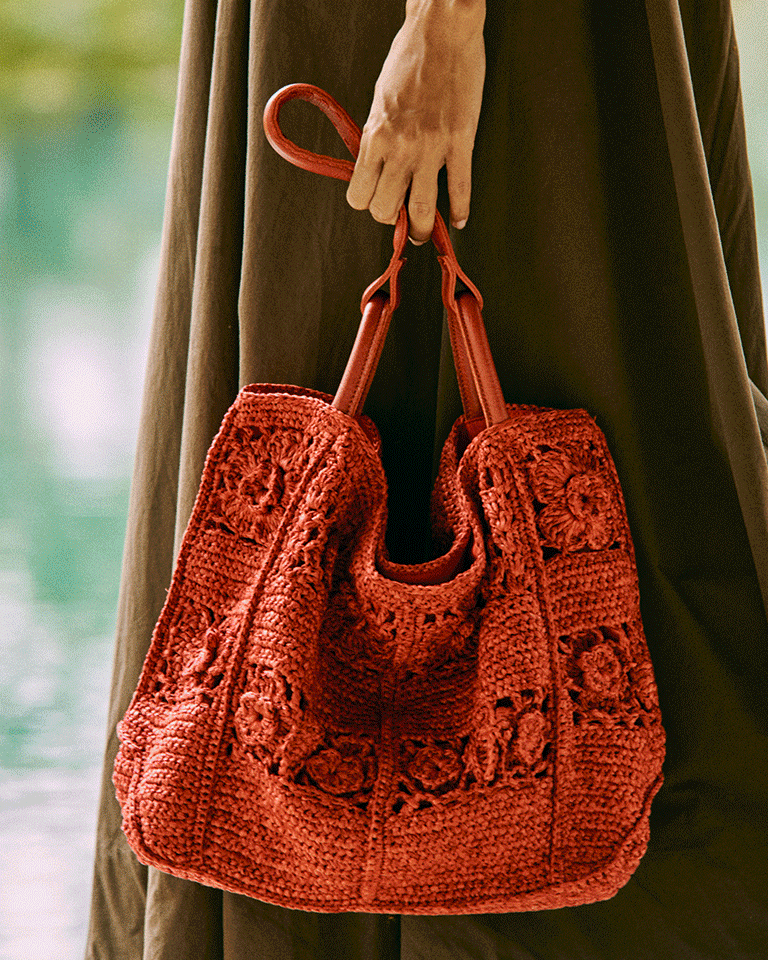 Los Feliz Large Tote Bag in Natural Mermaid Crochet – The Sak