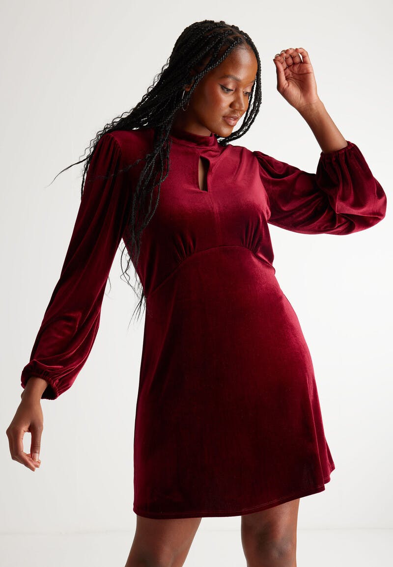 Christmas Party Dress Ideas 2023 | Peacocks