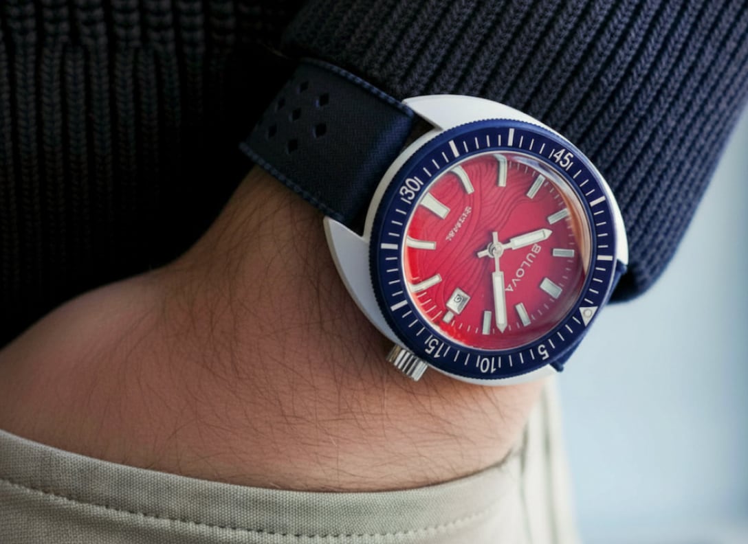 Red Dial HNBR Rubber Snorkel 98B474 | Bulova