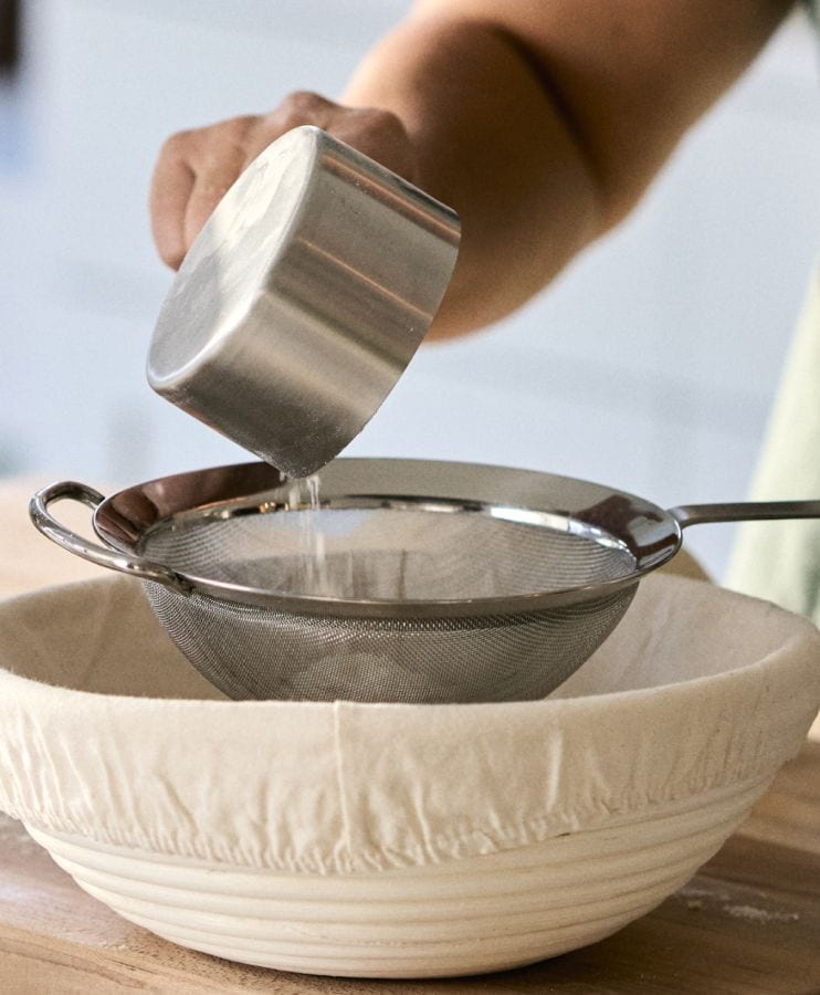 Sur La Table Round Banneton with sifter and measuring cup