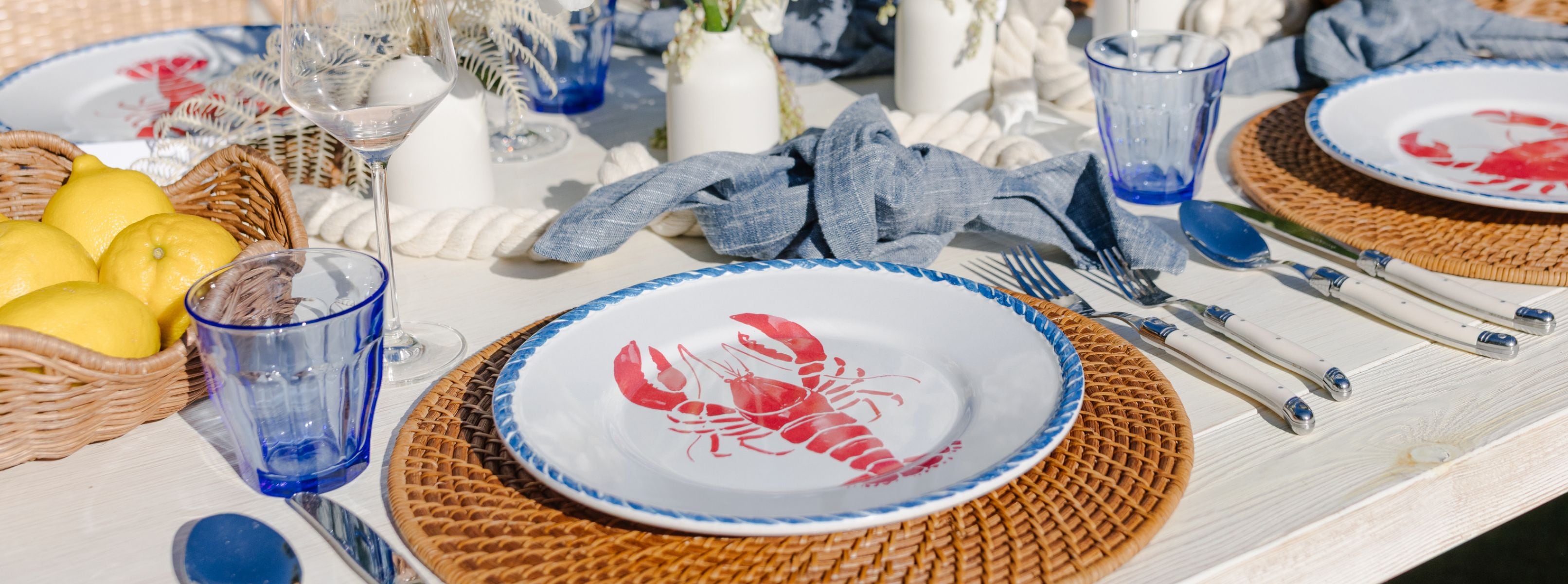 Seaside melamine dinner plate with lobster motif